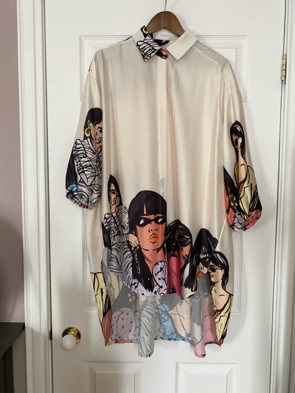 Womens Ivory Graphic Pop-Art Tunic Shirt